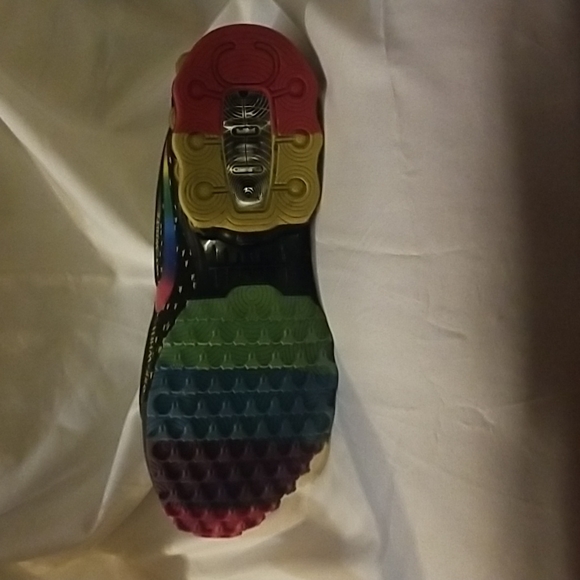 Women’s Nike Air Max 1915 size 8.5 - Picture 3 of 4